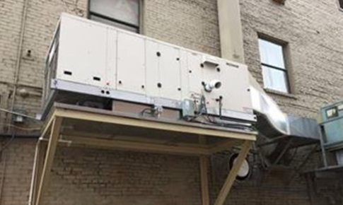 Condensing Rooftop Unit Brings Gas Efficiency to Spokane Restaurant